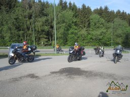 2024-05-12 - RBSB - Escorte Tracteurs et Vehicules Anciens - Mabompre