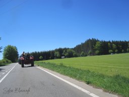 2025-05-11 - Motorbike-Emotion - Encadrement de Tracteurs et Vehicules Anciens - Courtil
